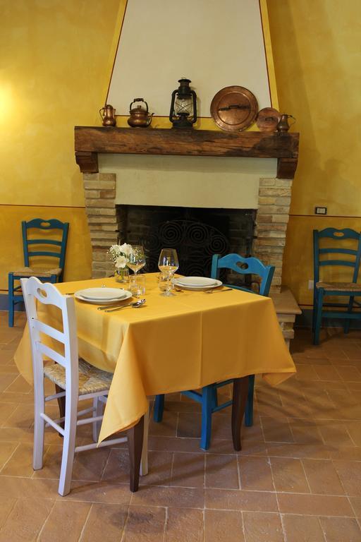 Agriturismo Casale La Palombara Cerreto di Spoleto Exterior foto