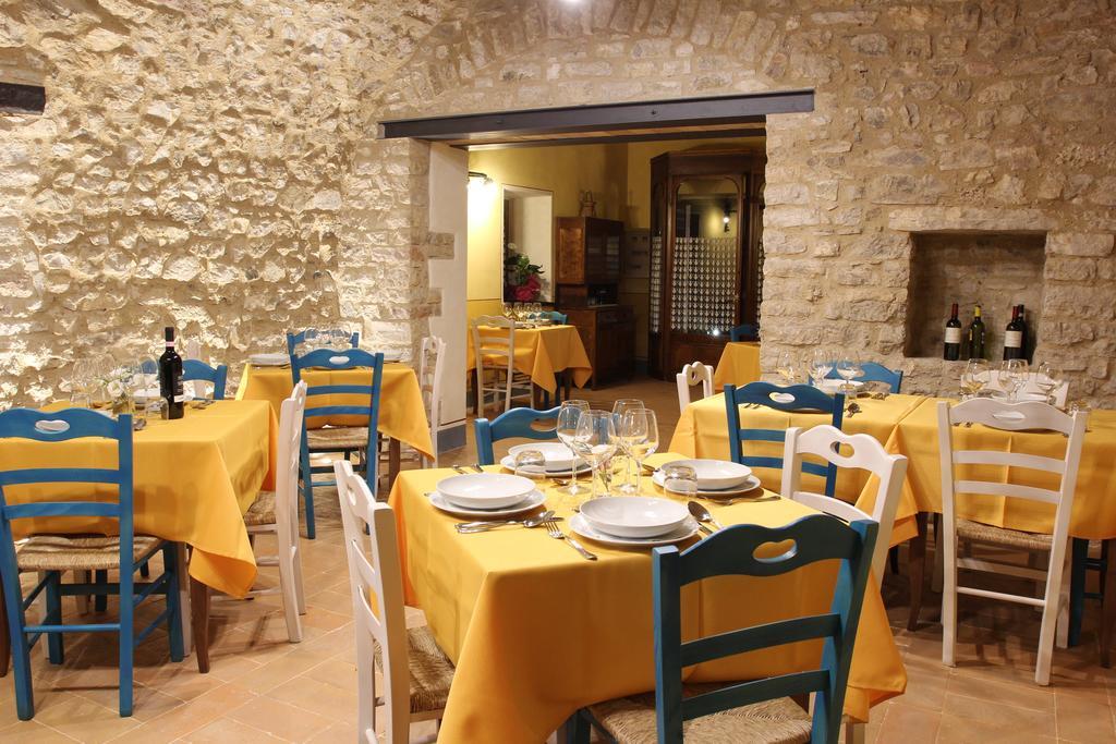 Agriturismo Casale La Palombara Cerreto di Spoleto Exterior foto